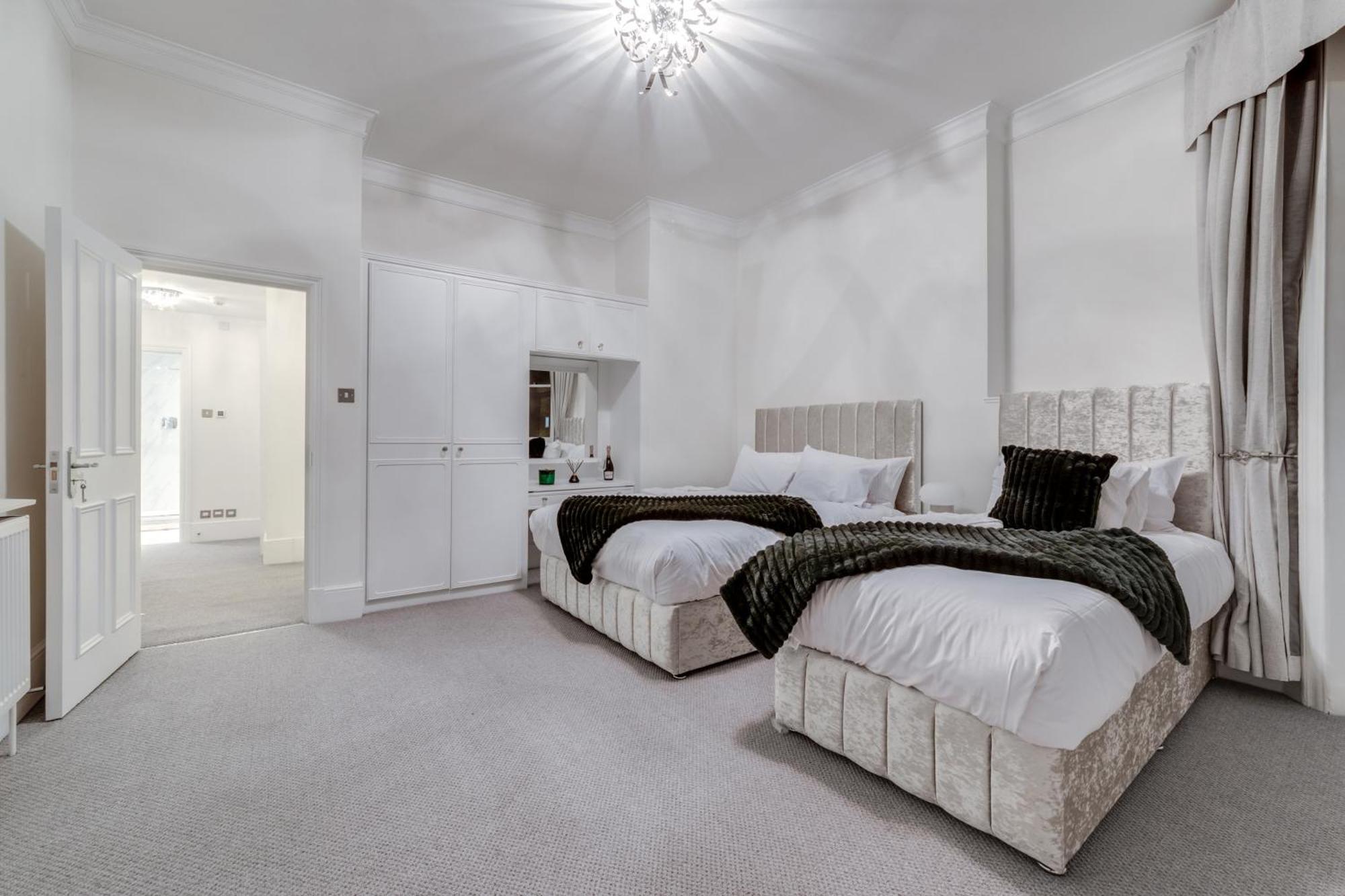Luxury London 3 Bedroom Duplex With Pool Table - 4Hs Zewnętrze zdjęcie
