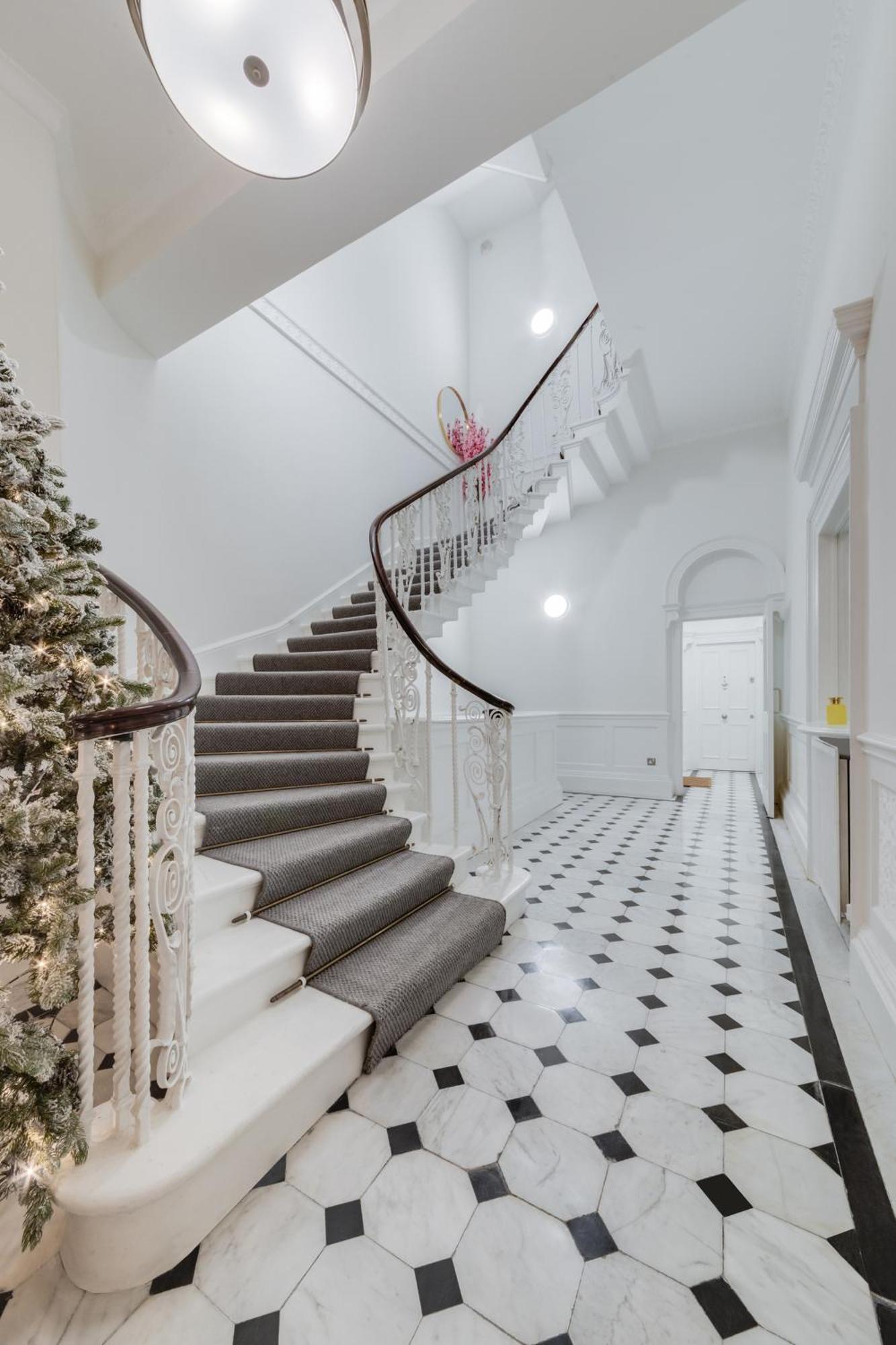 Luxury London 3 Bedroom Duplex With Pool Table - 4Hs Zewnętrze zdjęcie